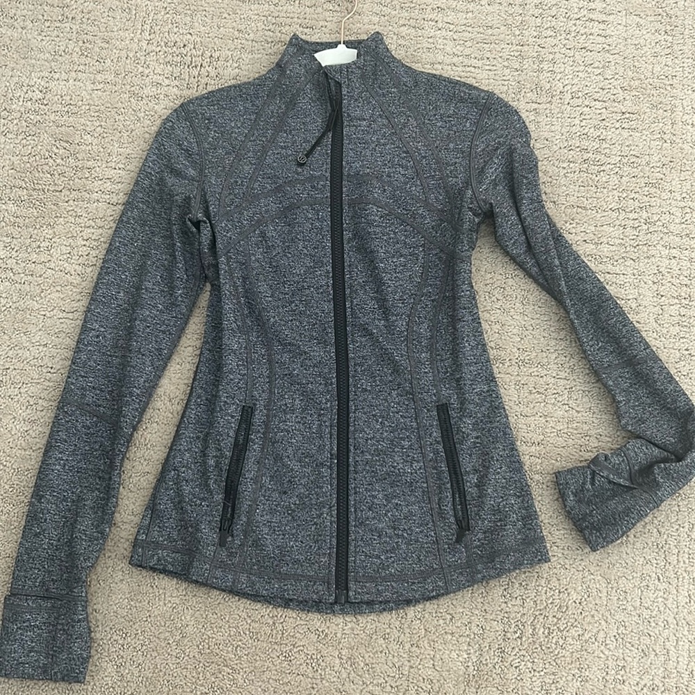 Lululemon define jacket dark grey size 6